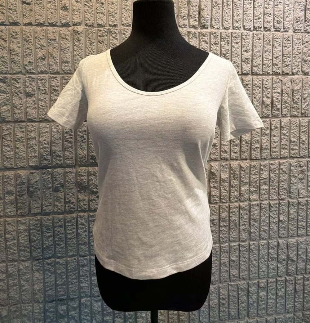 809 Edikted Scoop Neck T-Shirt Size L Gray Melange